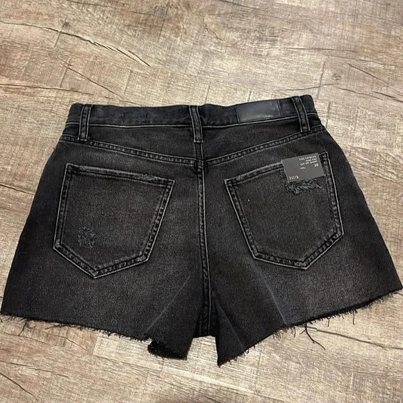 NWT!! Rails - The Fairfax High Rise Cut Off Shorts - Ash Black - Size 26 - Picture 8 of 9
